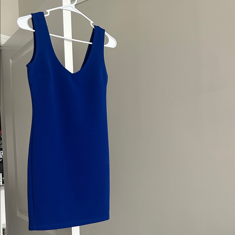 Elegant Blue Sleeveless Dress